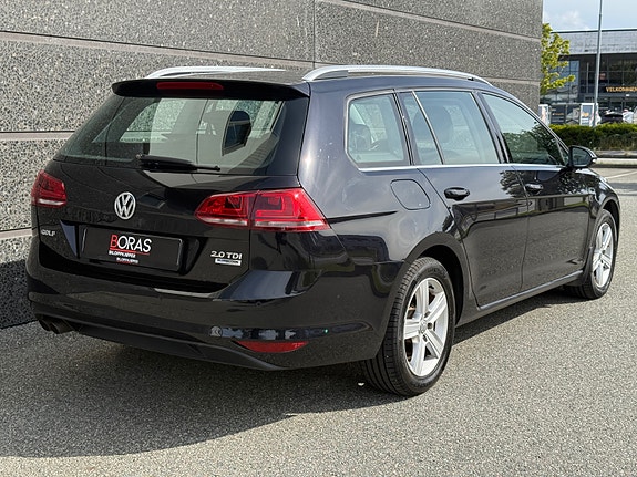 Volkswagen Golf VII 3 of 5