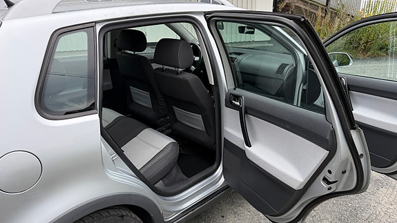 Volkswagen Polo Cross 7 of 27
