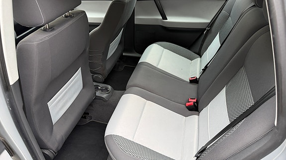 Volkswagen Polo Cross 12 of 27