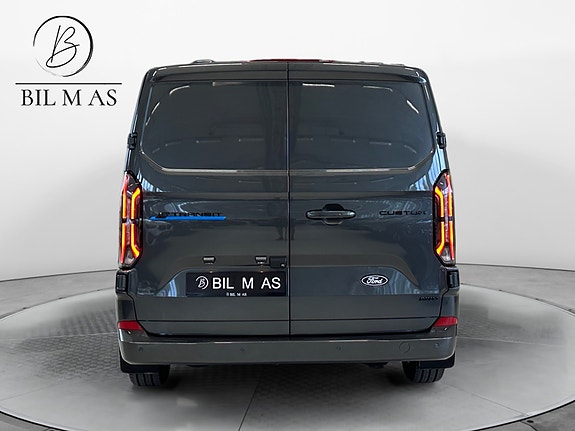 Ford Transit Custom 4 of 5