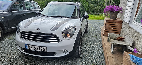 MINI Countryman Cooper D 5 of 5