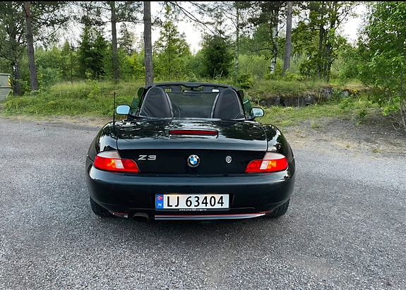 BMW Z3 4 of 5