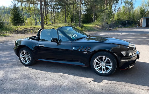 BMW Z3 2 of 5