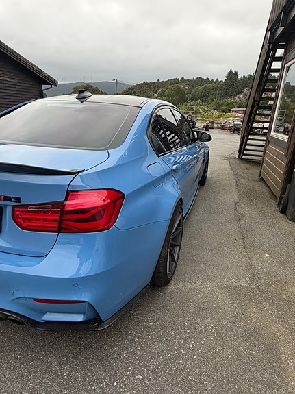 BMW M3 7 of 30