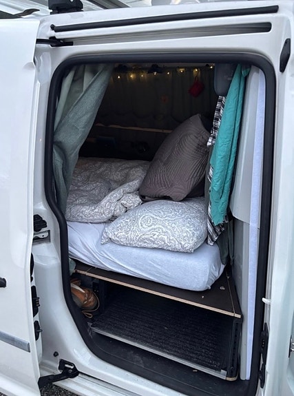 Volkswagen Caddy Maxi 5 of 5