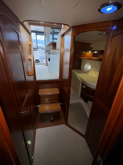 Viksund 360 St. Cruz Fly, Volvo Penta D6-435, Aksling 27 of 30