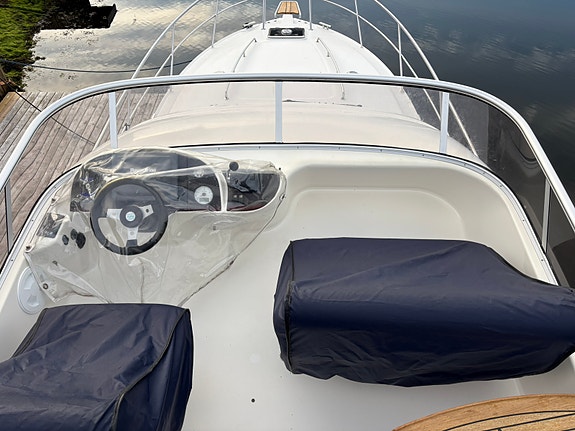 Viksund 360 St. Cruz Fly, Volvo Penta D6-435, Aksling 10 of 30