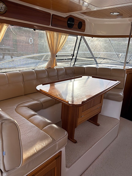 Viksund 360 St. Cruz Fly, Volvo Penta D6-435, Aksling 15 of 30