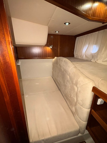 Viksund 360 St. Cruz Fly, Volvo Penta D6-435, Aksling 29 of 30