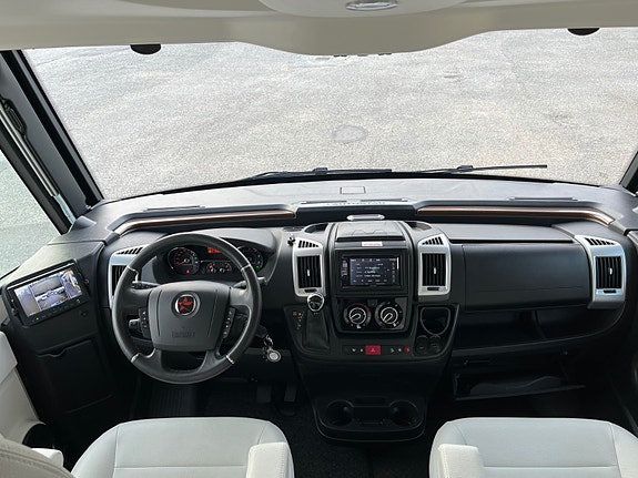 Autostar PRESTIGE DESIGN EDITION I790LJ, TOPPUTGAVE, 2-Enkle Senger, Senkeseng, EU 11.27, 177HK, 9 Trinnauto, Garanti, Tilstandsrapport 28 of 30