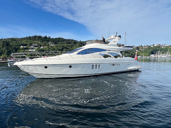 Azimut 55 Fly, godt oppgradert, CAT C12, skipsregistrert, finans, INNBYTTE 8 of 30