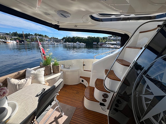 Azimut 55 Fly, godt oppgradert, CAT C12, skipsregistrert, finans, INNBYTTE 25 of 30