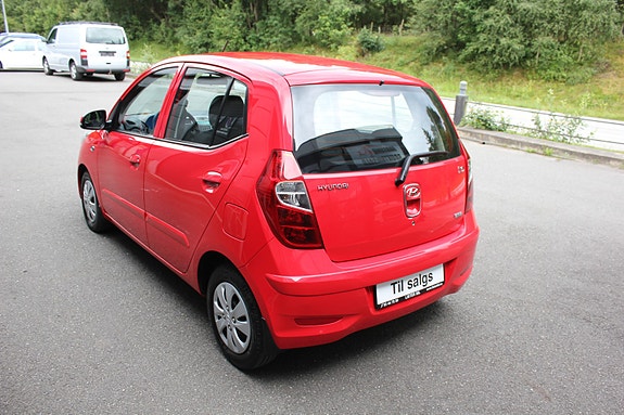 Hyundai i10 10 of 20
