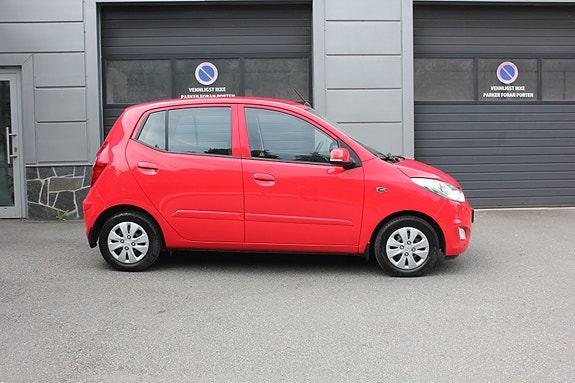 Hyundai i10 4 of 20