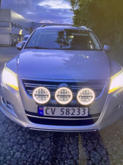 Volkswagen Tiguan 13 of 30