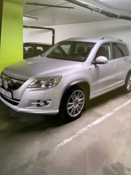 Volkswagen Tiguan 14 of 30