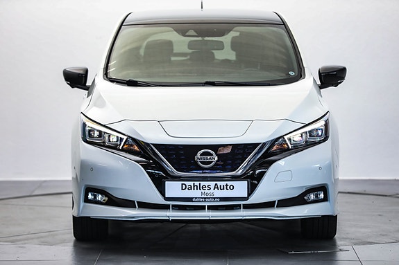 Nissan Leaf 4 of 5