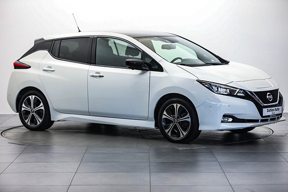 Nissan Leaf 3 of 5