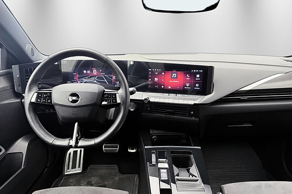 Opel Astra 17 of 30