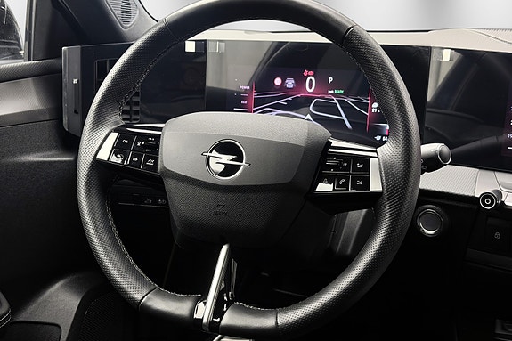 Opel Astra 19 of 30