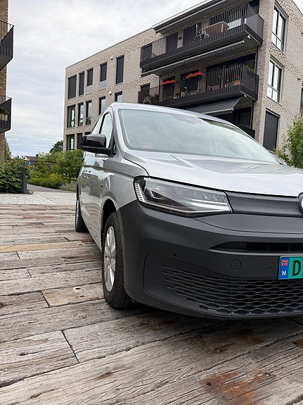 Volkswagen Caddy 4 of 5