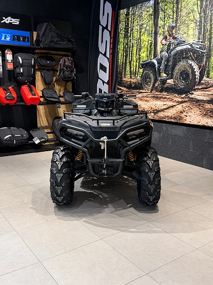 Polaris Sportsman 570 6X6 2 of 5