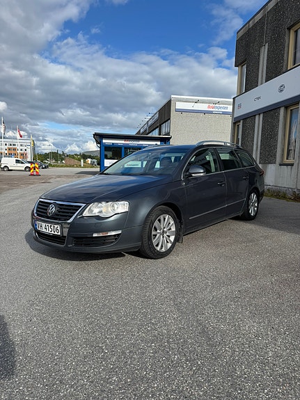 Volkswagen Passat 3 of 5