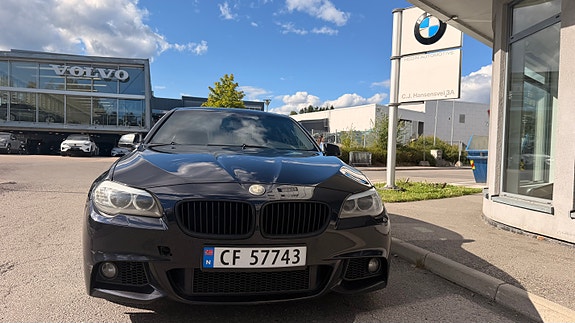 BMW 520d 4 of 14