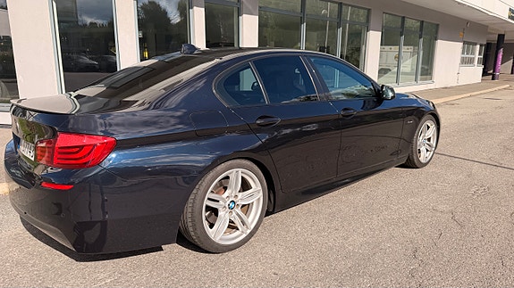 BMW 520d 5 of 14