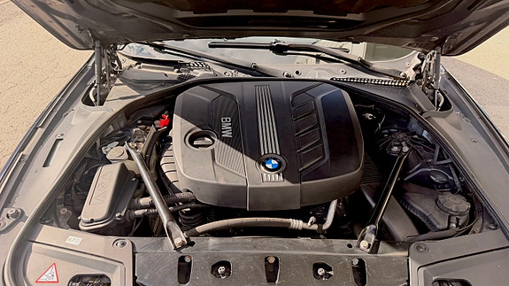 BMW 520d 12 of 14