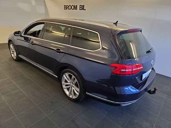 Volkswagen Passat 5 of 5