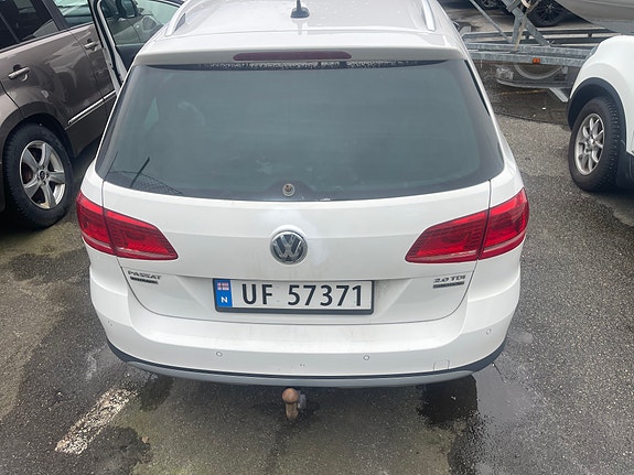 Volkswagen Passat 4 of 5