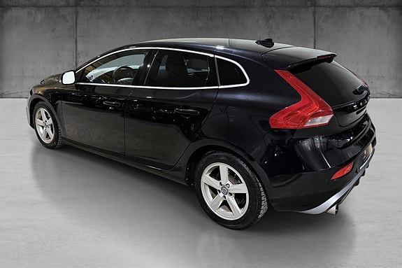Volvo V40 5 of 24