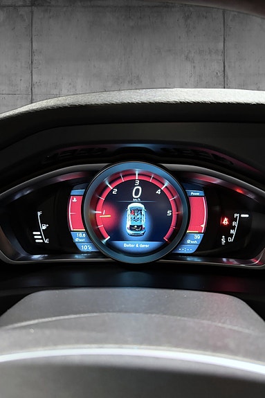 Volvo V40 22 of 24