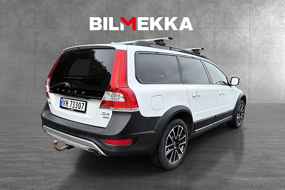Volvo XC70 12 of 30