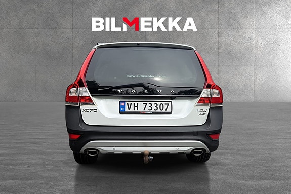 Volvo XC70 10 of 30