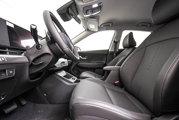 Hyundai Kona 13 of 30