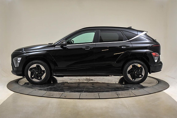 Hyundai Kona 2 of 5