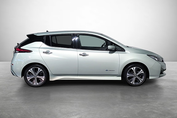 Nissan Leaf 5 of 5