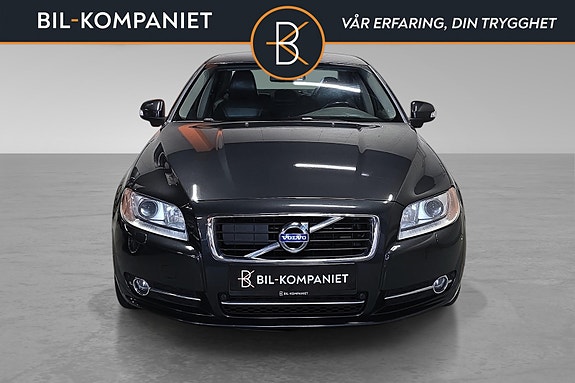 Volvo S80 5 of 5