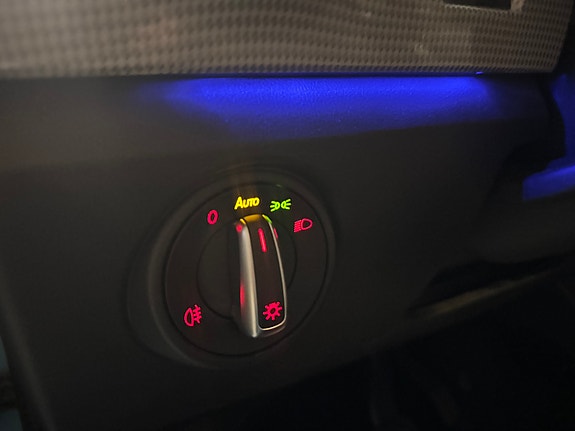 Volkswagen UP! 15 of 30