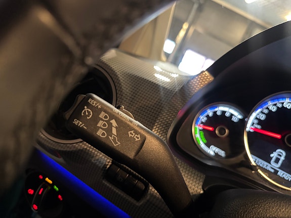 Volkswagen UP! 17 of 30