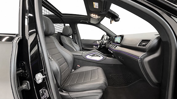 Mercedes-Benz GLS350 d 15 of 28