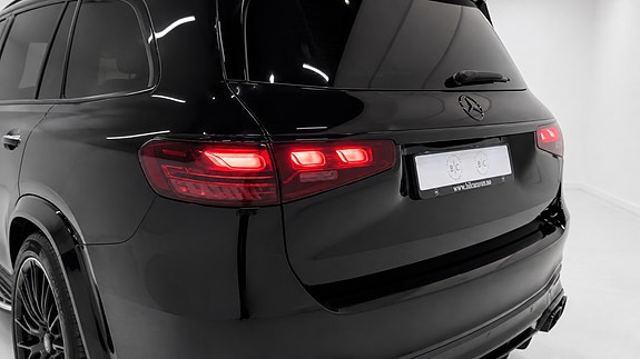 Mercedes-Benz GLS350 d 13 of 28