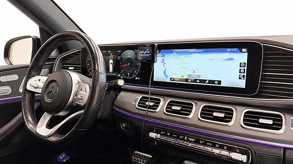 Mercedes-Benz GLS350 d 24 of 28