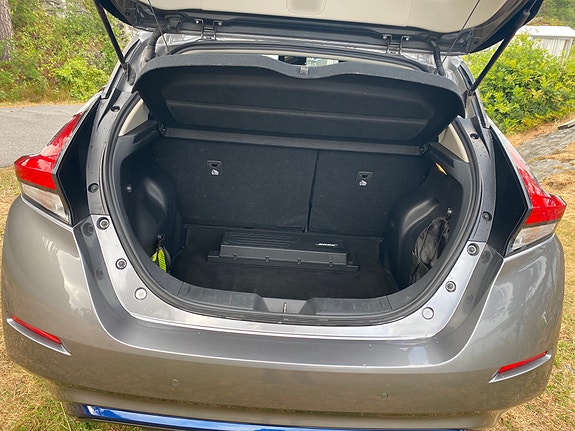 Nissan Leaf 11 of 21