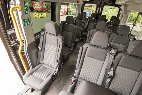 Ford Transit 2,0TDCi 170HK Aut 17-Seter/EL.Skyvedør/ACC/Webasto/Kamera/Krok/Xenon/LAZER++ 22 of 30