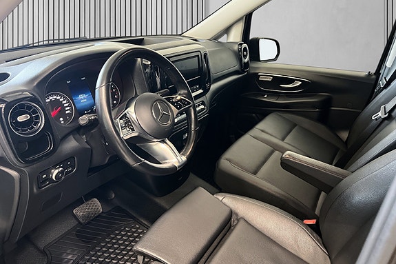 Mercedes-Benz Vito 119 13 of 30