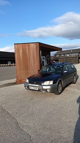Subaru Legacy 4 of 4