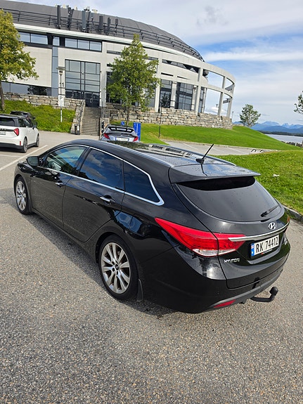 Hyundai i40 7 of 15